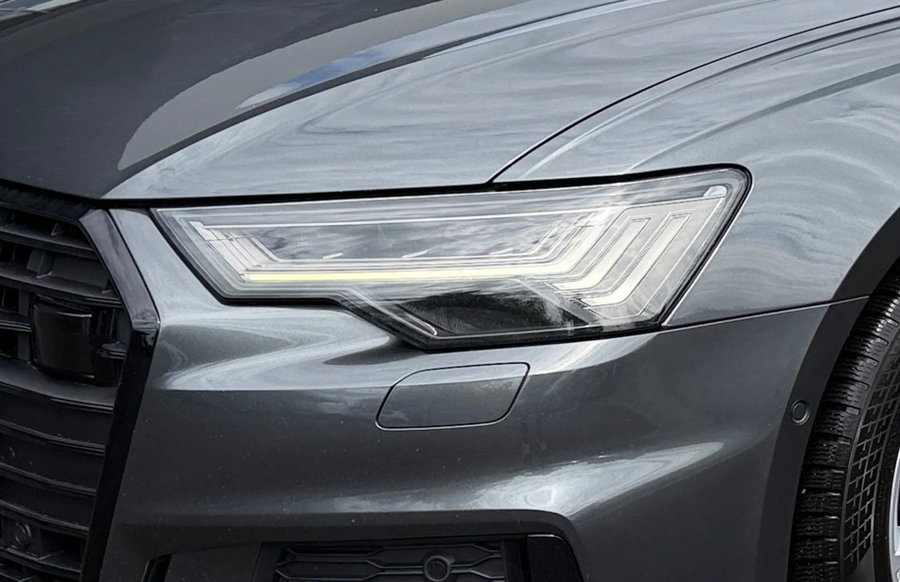 Zunanja slika - Audi A6 - Avant 40 TDI S tronic-S LINE-Panorama-Vlečna kljuka-HD - 5