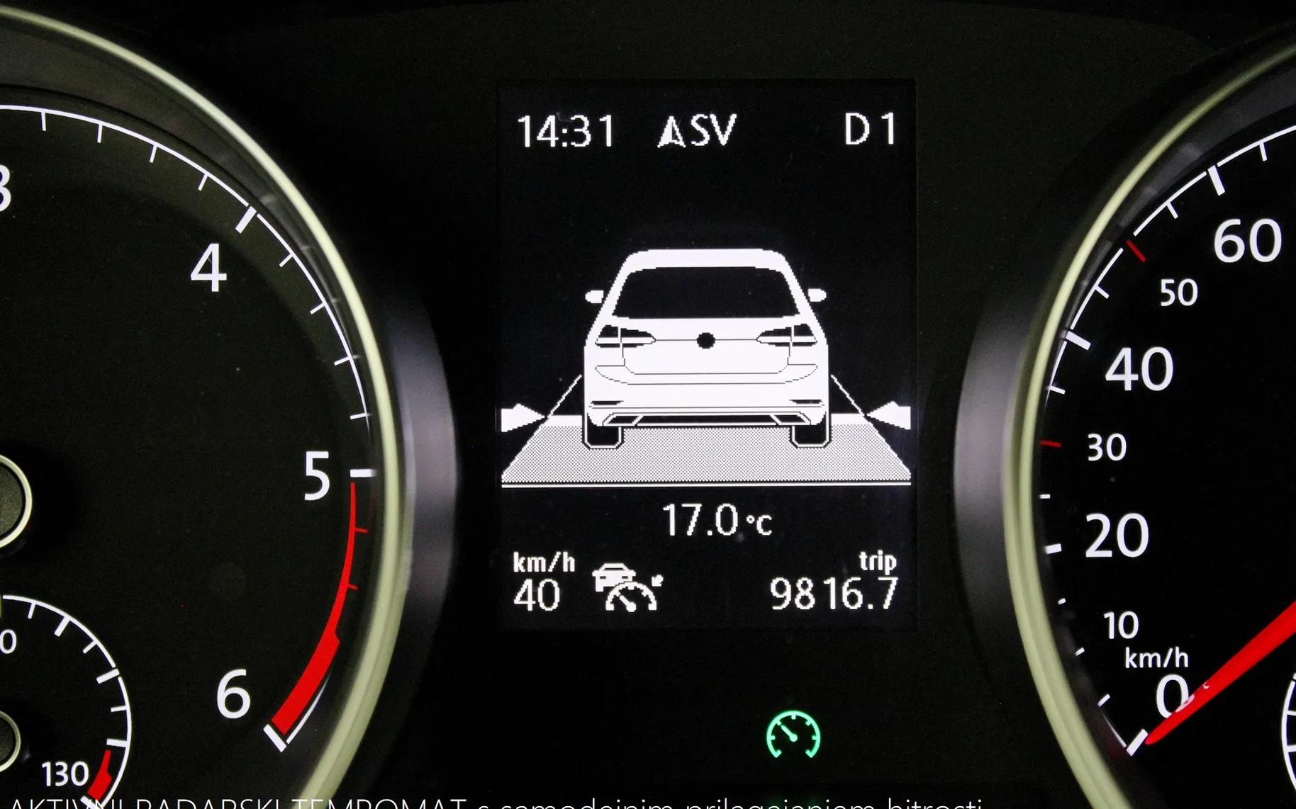 Zunanja slika - Volkswagen Touran - 2.0 TDI DSG Family 150KM - 14