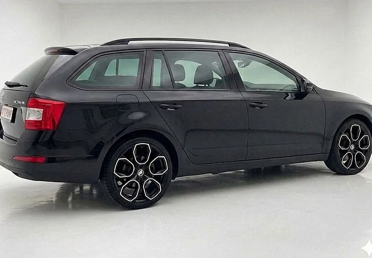 Zunanja slika - Škoda Octavia - 2.0 TDI-110KW-VELIKI SERVIS-VELIKA NAVI-GR.S - 4