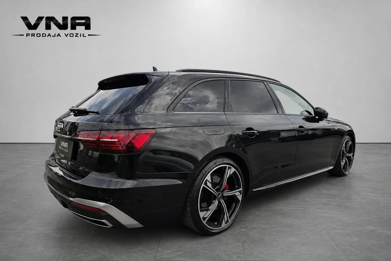 Zunanja slika - Audi A4 Avant - TDI S-LINE |MATRIX|NAVI|LANE|KAMERA|TEMPOMAT|TOP| - 6