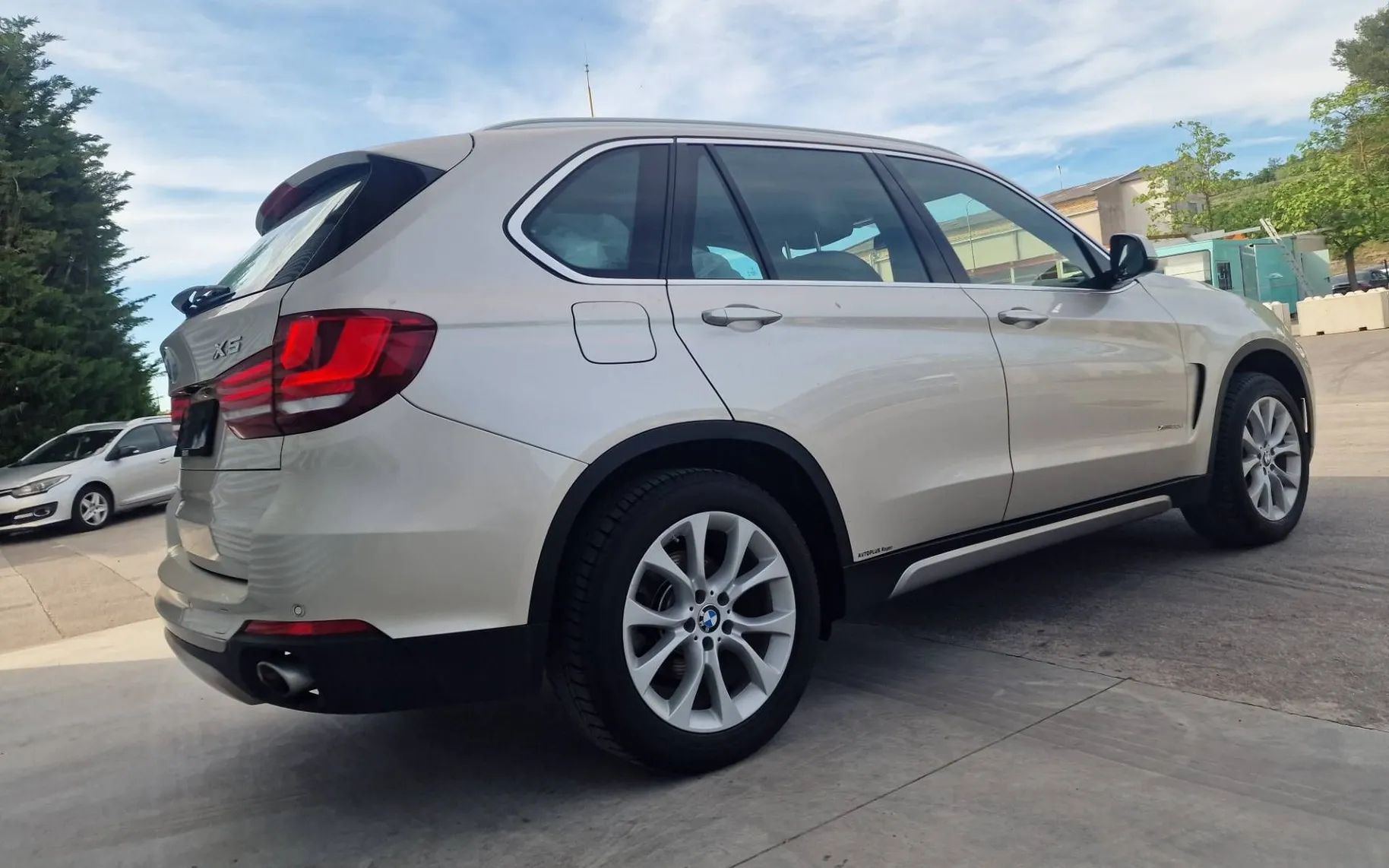 Zunanja slika - BMW serija X5: - 3.0D x-DRIVE INDIVIDUAL 1.LASTNIK SLO. SERVSIRAN - 5