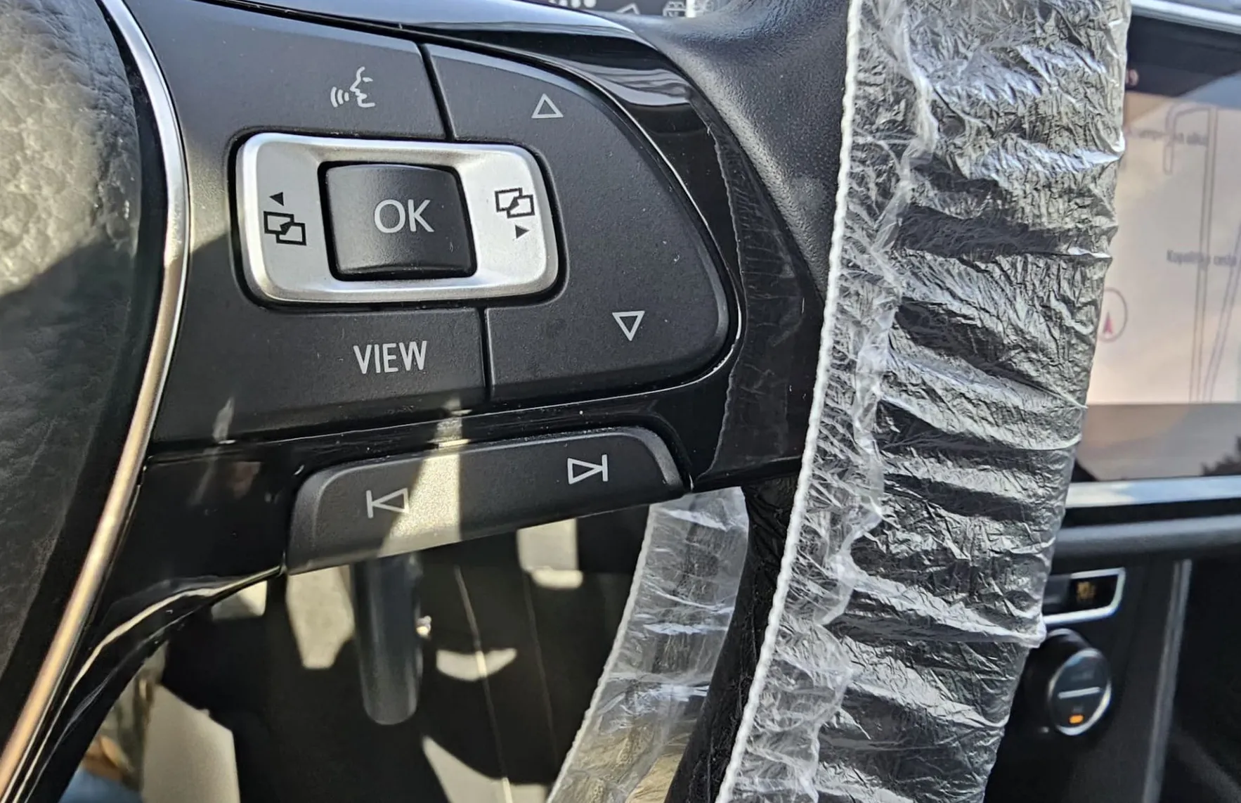 Zunanja slika - Volkswagen Tiguan - 2.0 TDI 150 DSG |navi|alu|PDC|aktivni temp|Asiss| - 12