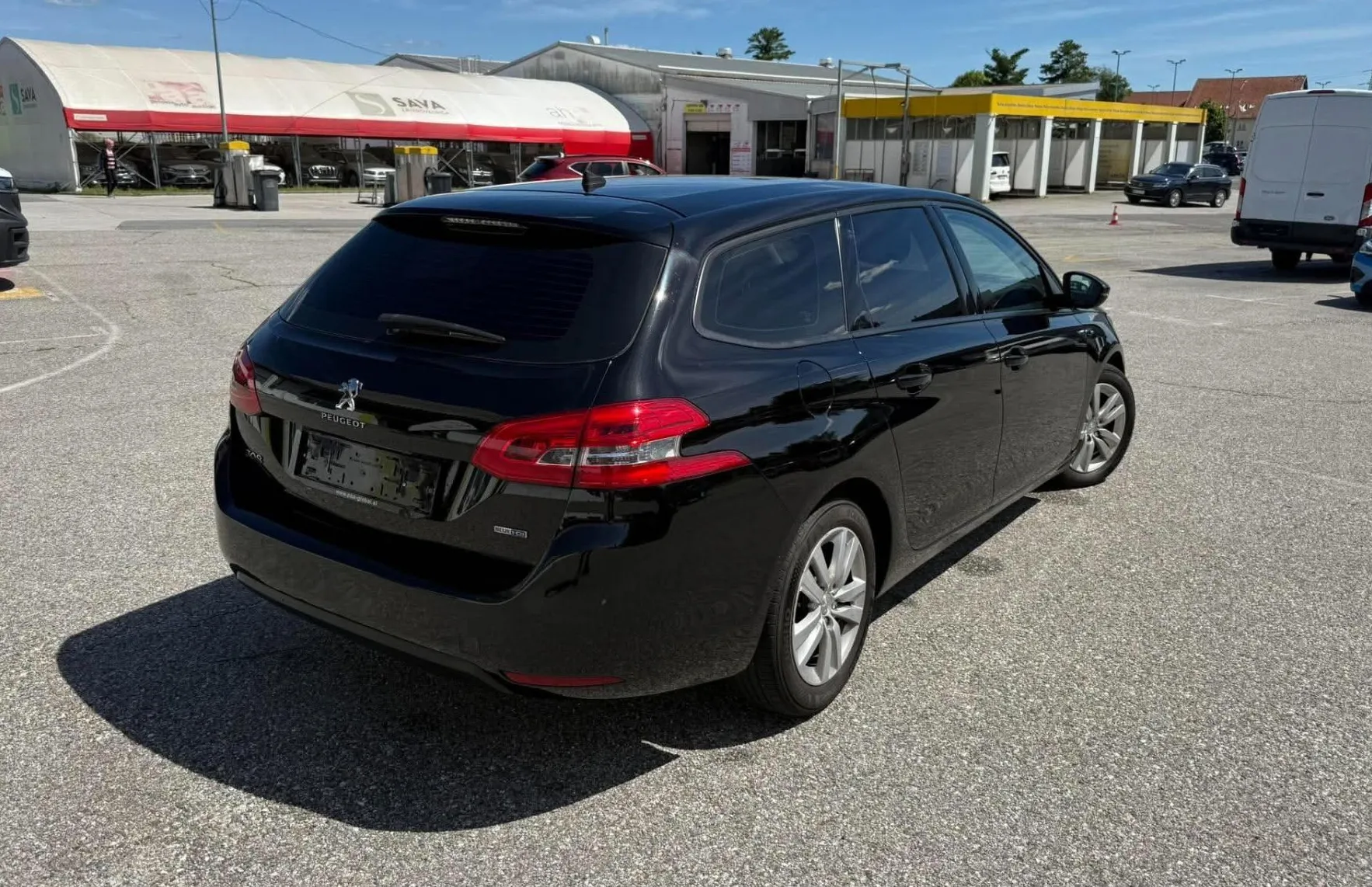 Zunanja slika - Peugeot 308 - SW 1.6 BlueHDI Active - 11