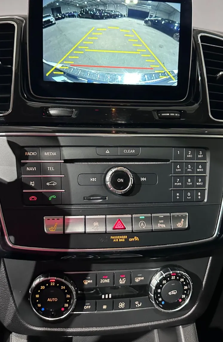 Zunanja slika - Mercedes-Benz GLE-Razred - GLE 250 d 4MATIC Avt. AMG-AIRMATIC-PANORAMA-KAMERA - 10