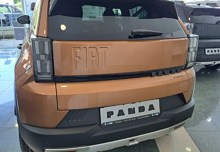 Zunanja slika - Fiat Grande Panda - 1.2 T-Gen3 110 AT 6 Icon + Style + Tech paket - 10
