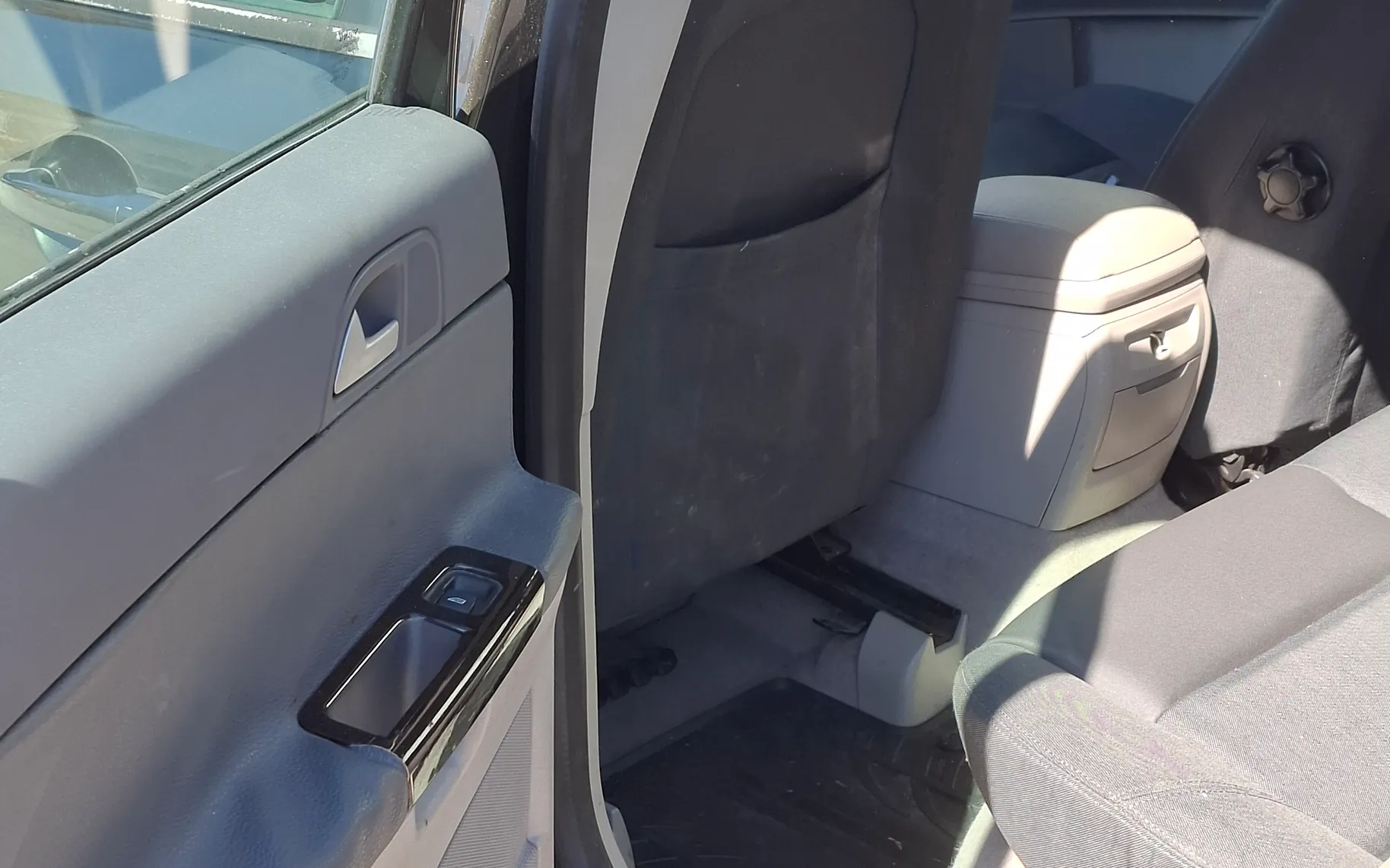 Zunanja slika - Volvo V50 - Ni različice - 5