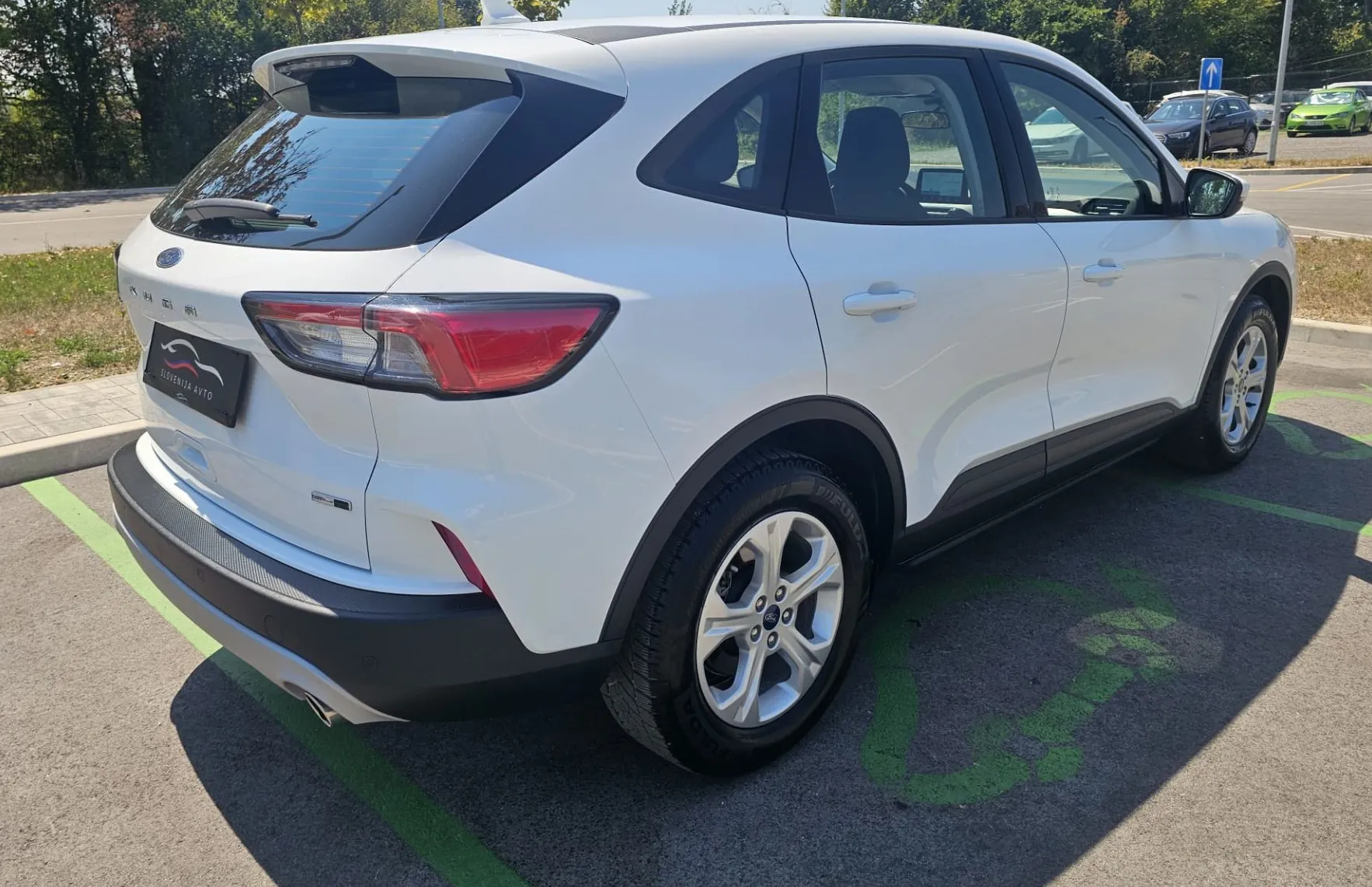 Zunanja slika - Ford Kuga - 2.0TdCi 150 Titanium|FULED|ALU|2xPDC|NAVI|Multifun - 4