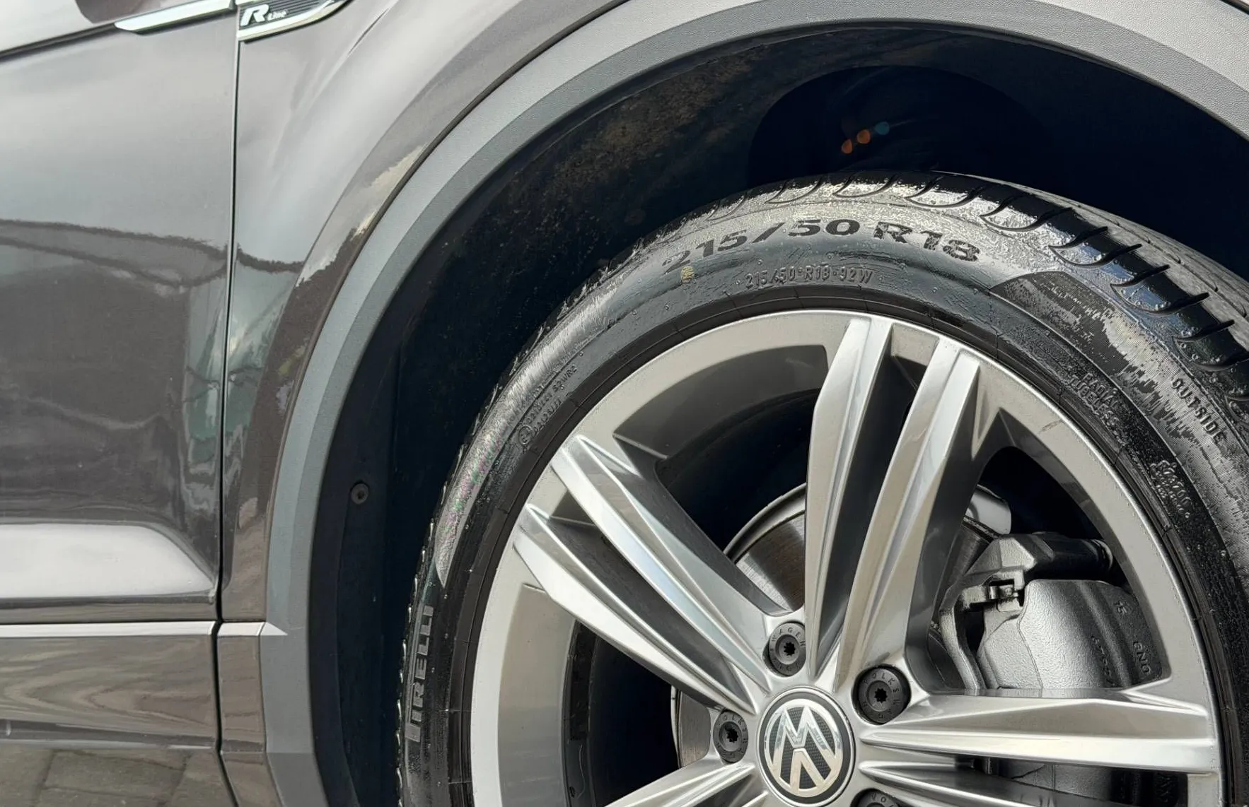 Zunanja slika - Volkswagen T-Roc - 1.5 TSI|R-Line|Virtual|ACC|PotrjenaServ.|... - 18