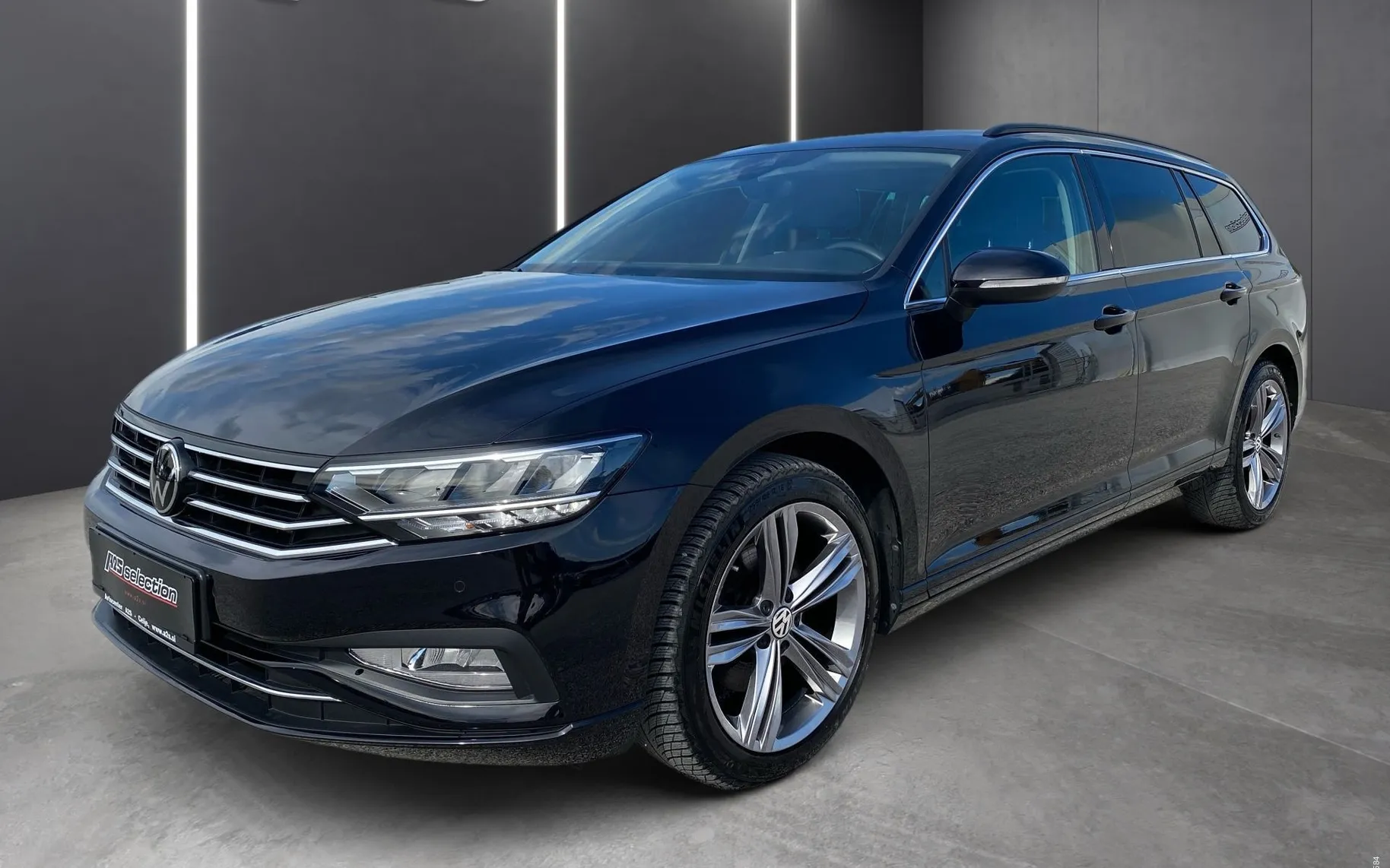 Zunanja slika - Volkswagen Passat Variant - 2.0 TDI BMT SCR Elegance avt. 110kW-Vlečna kljuka - 1
