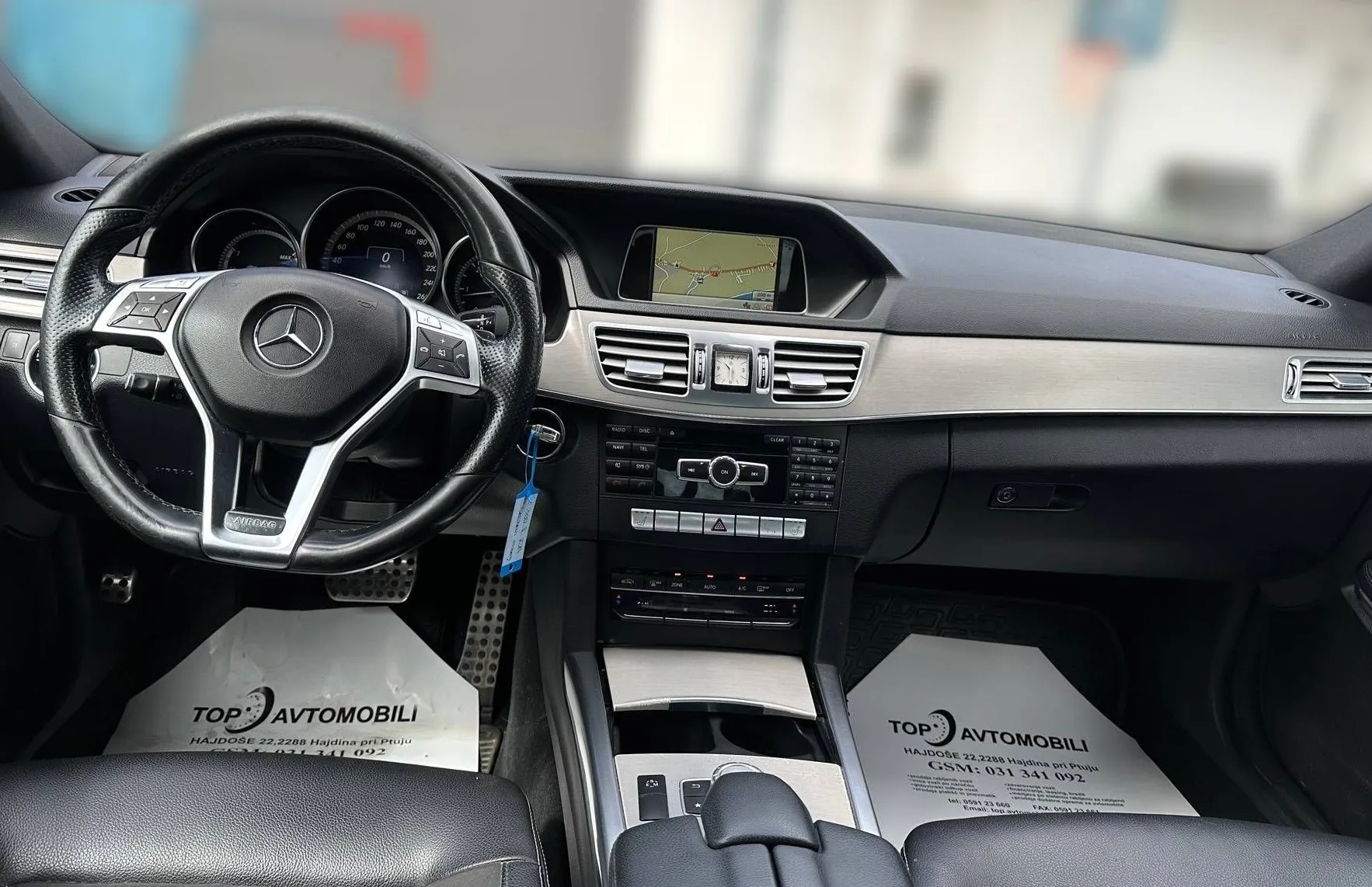 Zunanja slika - Mercedes-Benz E-Razred - 300 BLUETEC HYBRID LED NAVI PDC KAMERA TEM TOP - 18