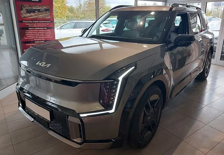 Zunanja slika - KIA EV9 - Premium panorama + V2L - 2
