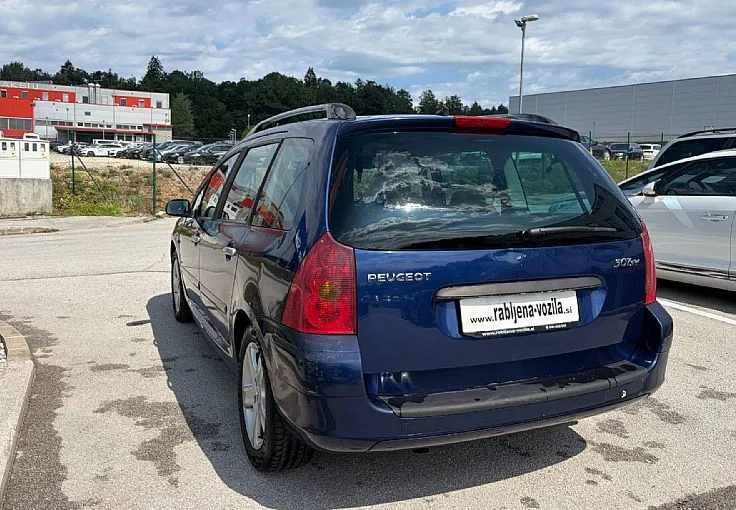 Zunanja slika - Peugeot 307 - SW 2.0 HDI 110 MONOPACK 7 SEDEŽEV - 7
