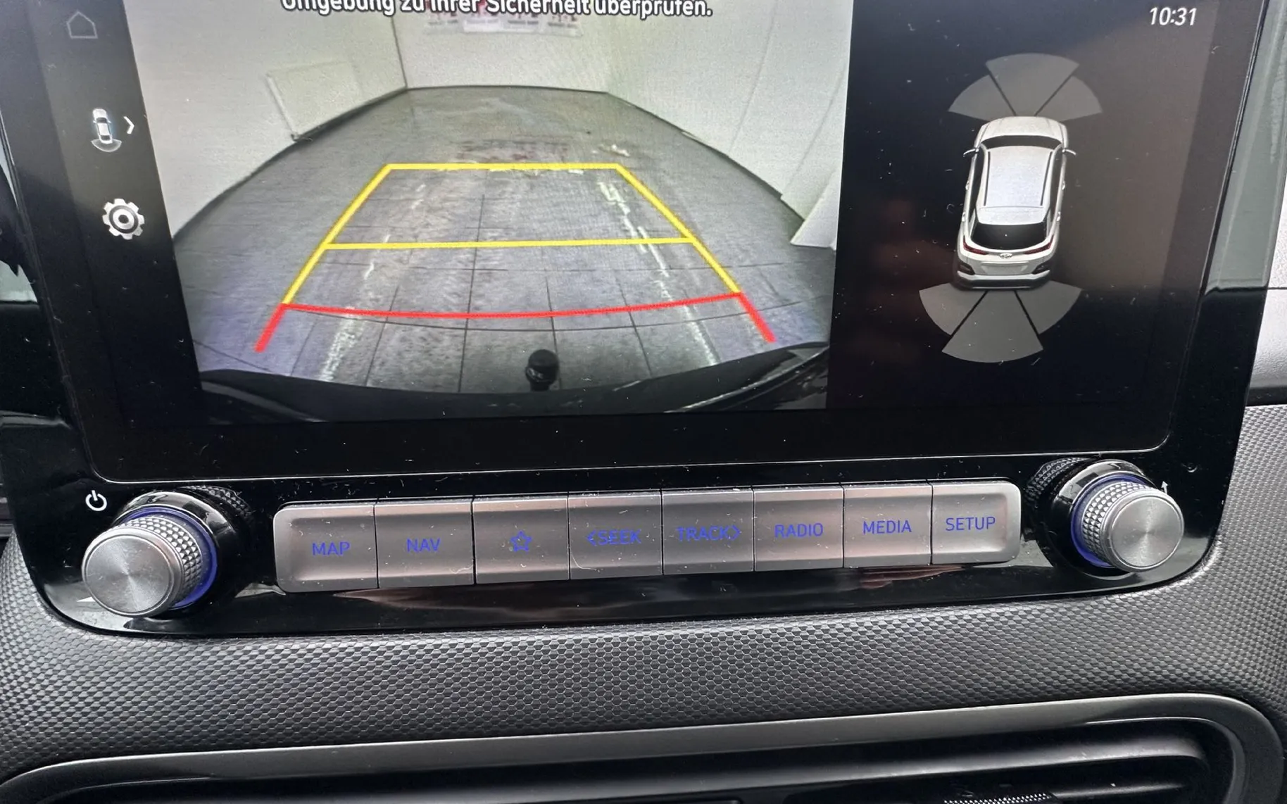 Notranja slika - Hyundai Kona - 64 KWh Style+4ALU.LED.KAMERA.NAVI.ACC.KLJUKA.TOP - 14