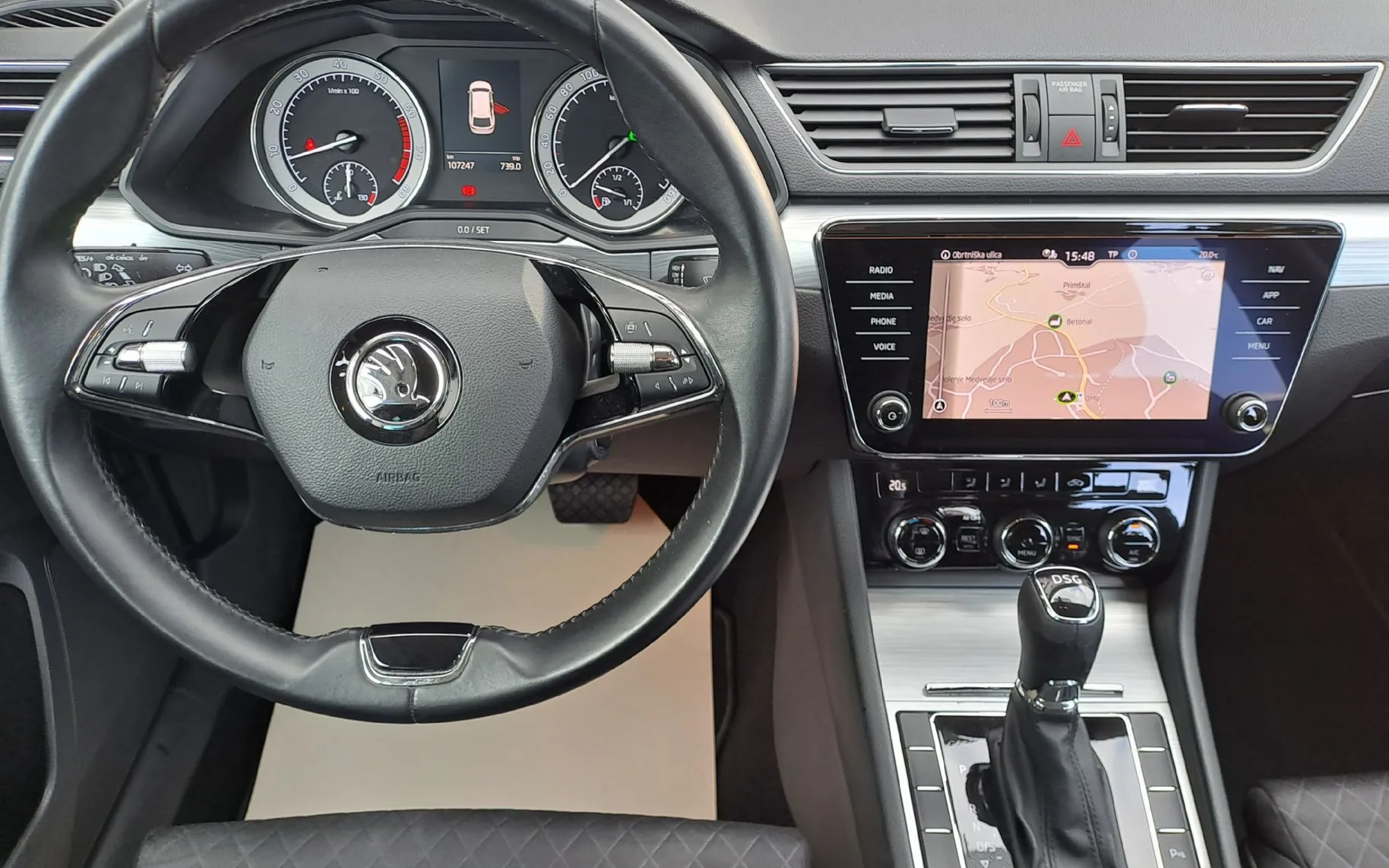 Zunanja slika - Škoda Superb - 1.5 TSI Ambition Combi 110 kW - 6