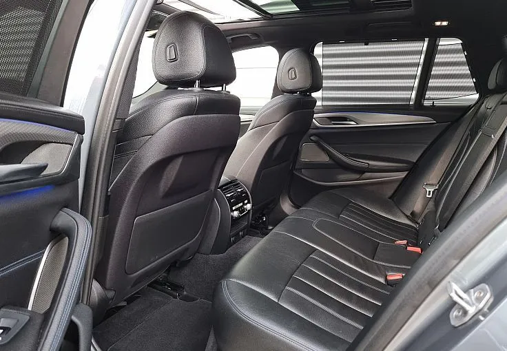 Zunanja slika - BMW Serija 5 - Touring: M550d-AUT-XD-PANORMA-USNJE-BOGATA OPREMA-ODLIČE - 8
