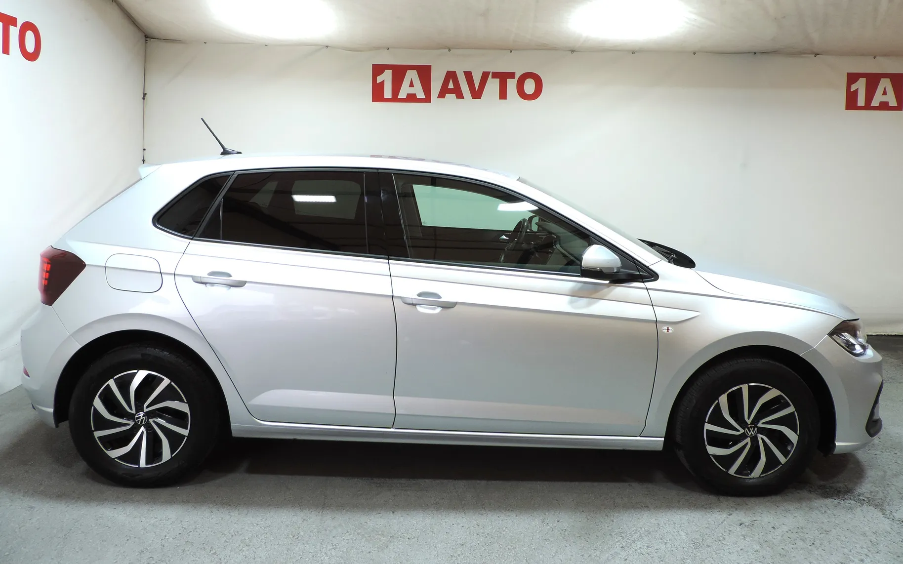 Zunanja slika - Volkswagen Polo - 1.0 TSI Life KAMERA-ACC-GRETJE SEDEŽEV - 41