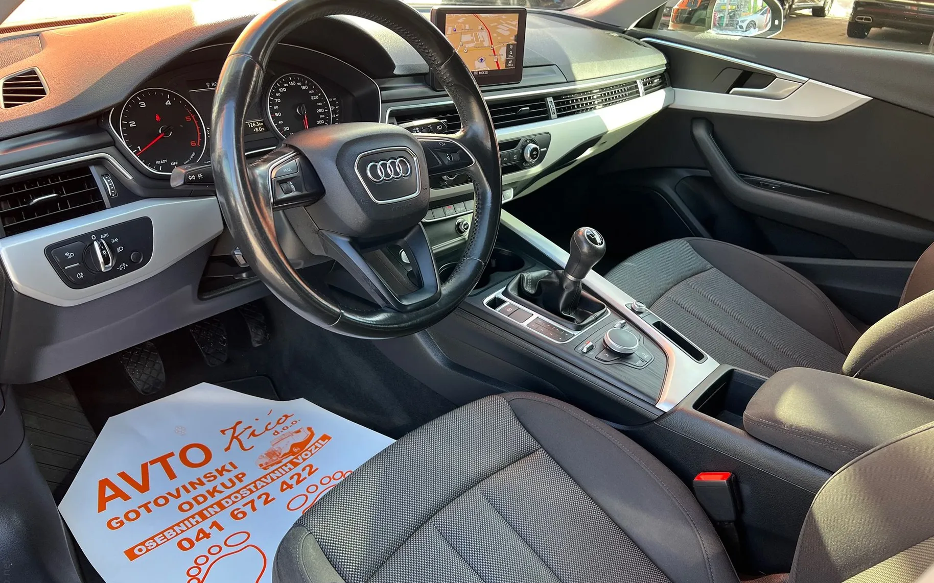Notranja slika - Audi A4 Avant - 2.0 TDI-BI-XENON-LED-NAVIGACIJA-PDC-TEMPOMAT... - 8