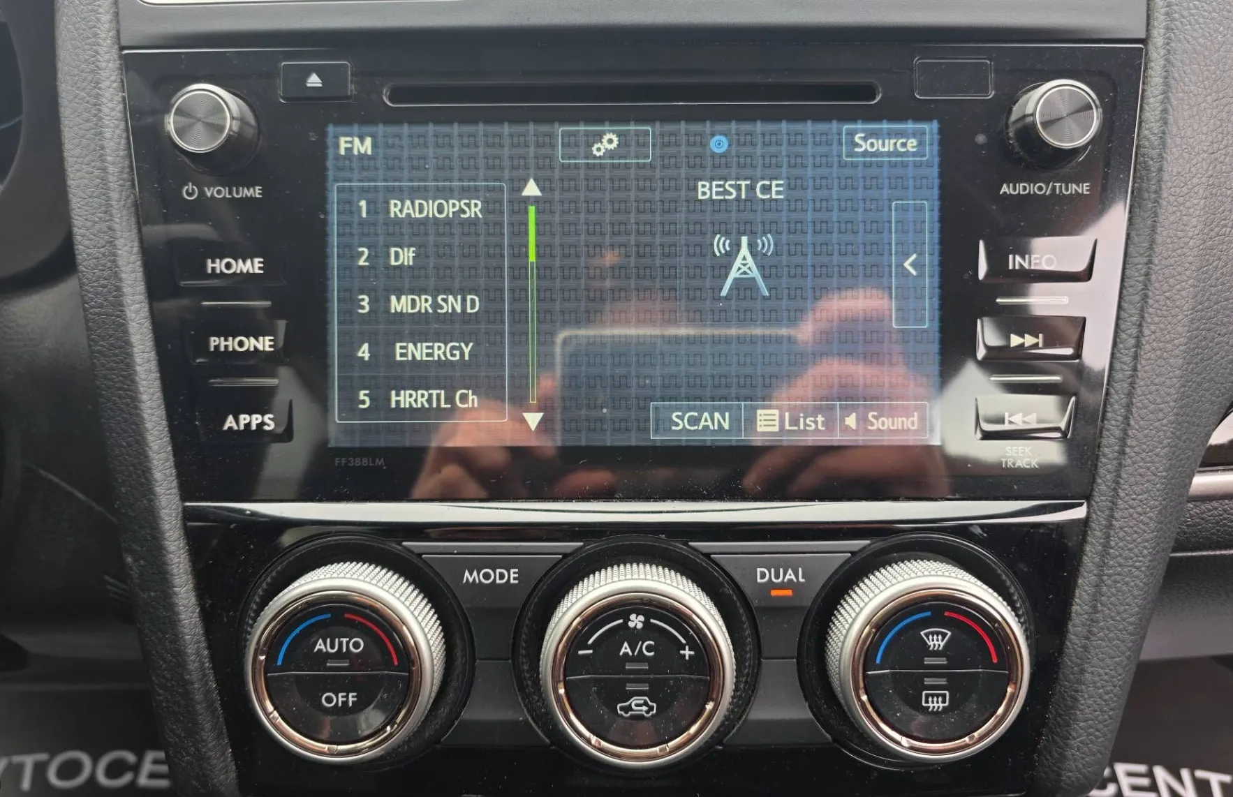 Zunanja slika - Subaru Forester - 2.0D-4X4-1 LASTNIK-XENON-LED-KAMERA-FACE LIFT - 14