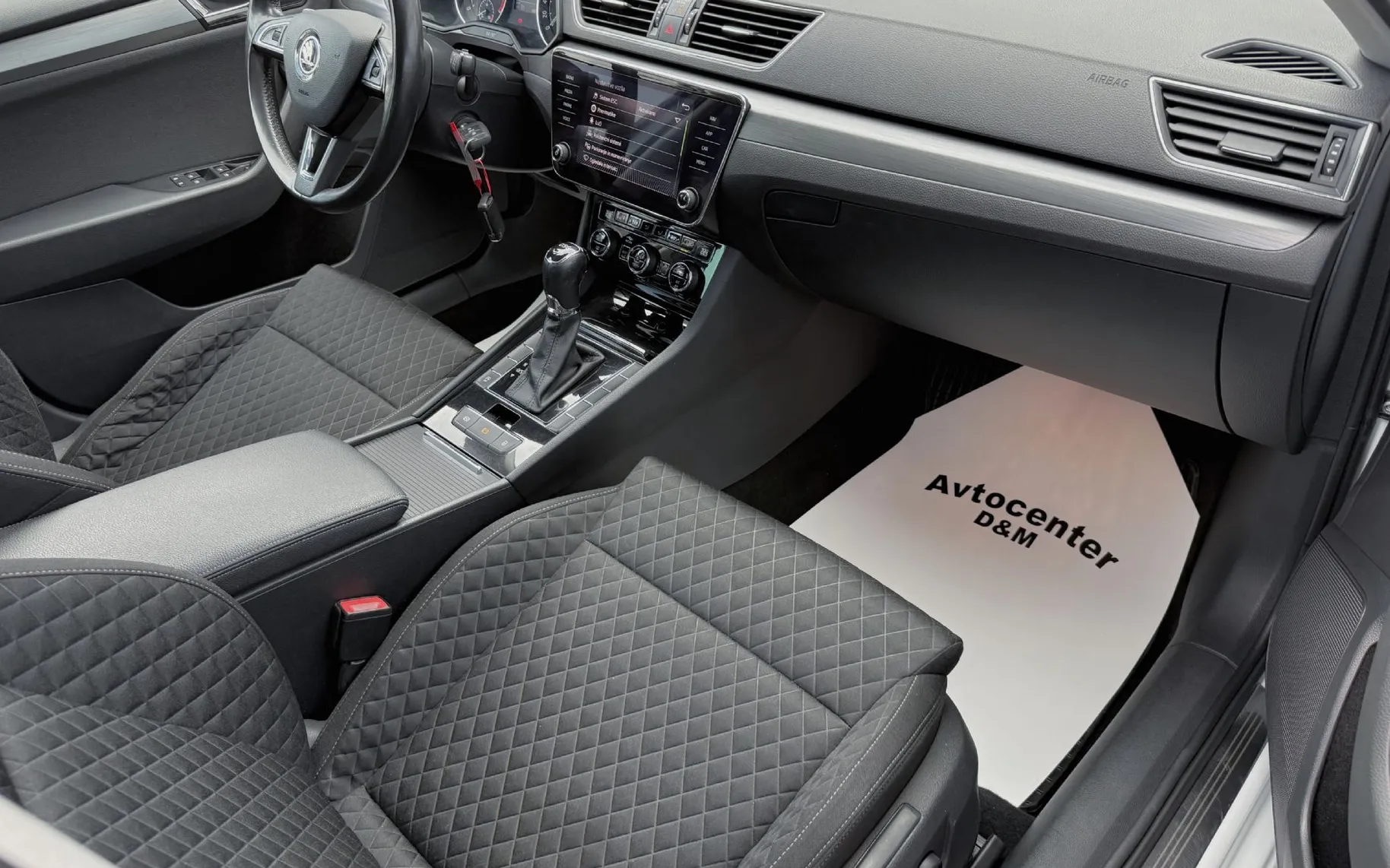 Zunanja slika - Škoda Superb - 2.0 TDI Active Combi DSG|LED|NAVI|MEMORY|17COL - 8