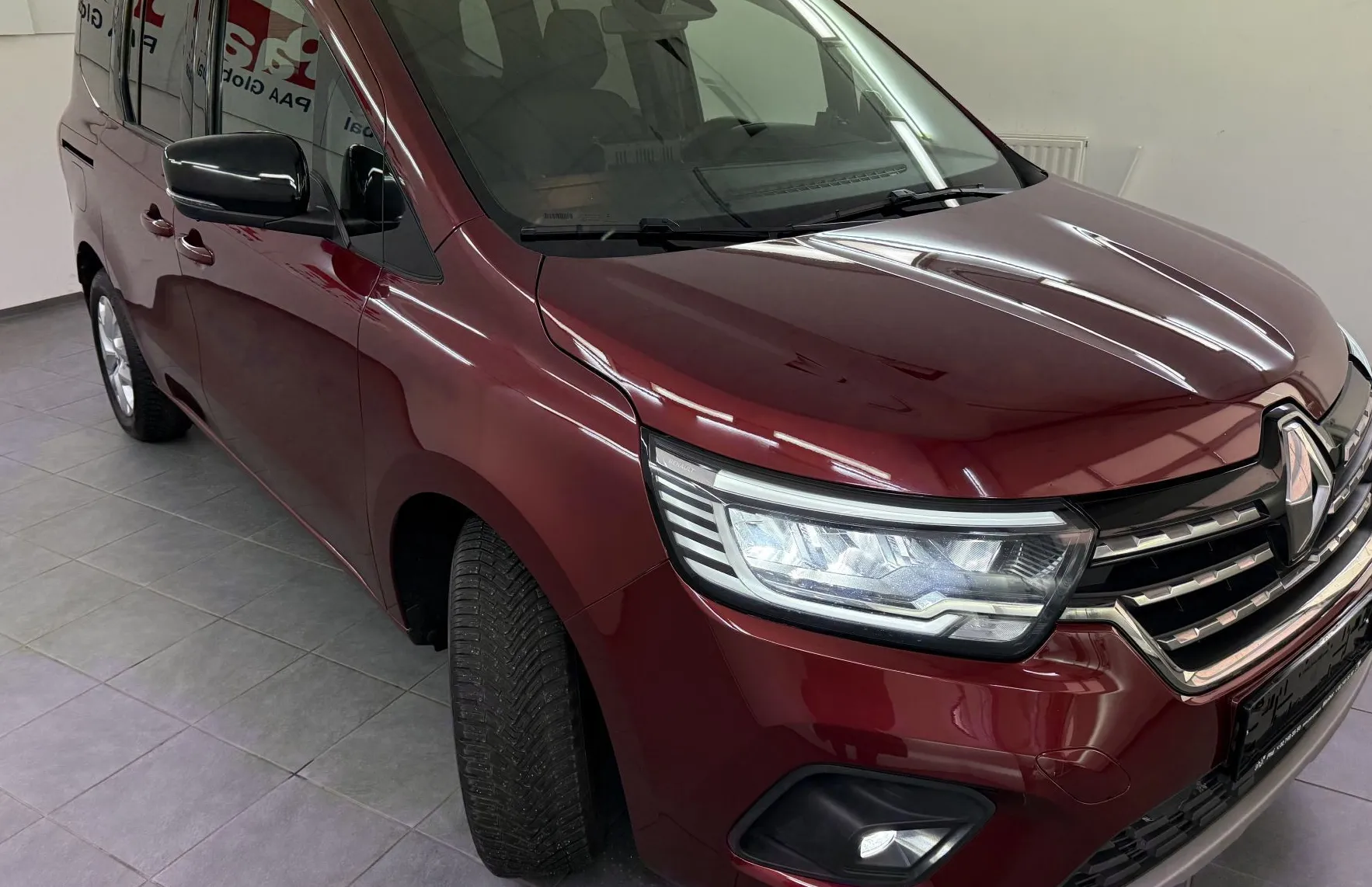 Zunanja slika - Renault Kangoo - 1.3 TCe 100 Edition One.USNJE.NAVI.KAMERA.BENCIN - 3