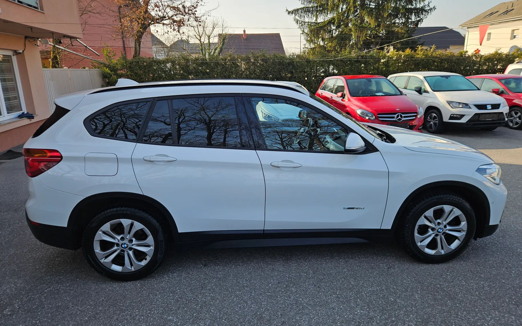 Zunanja slika - BMW X1 - sDrive18d Sport Line - 5