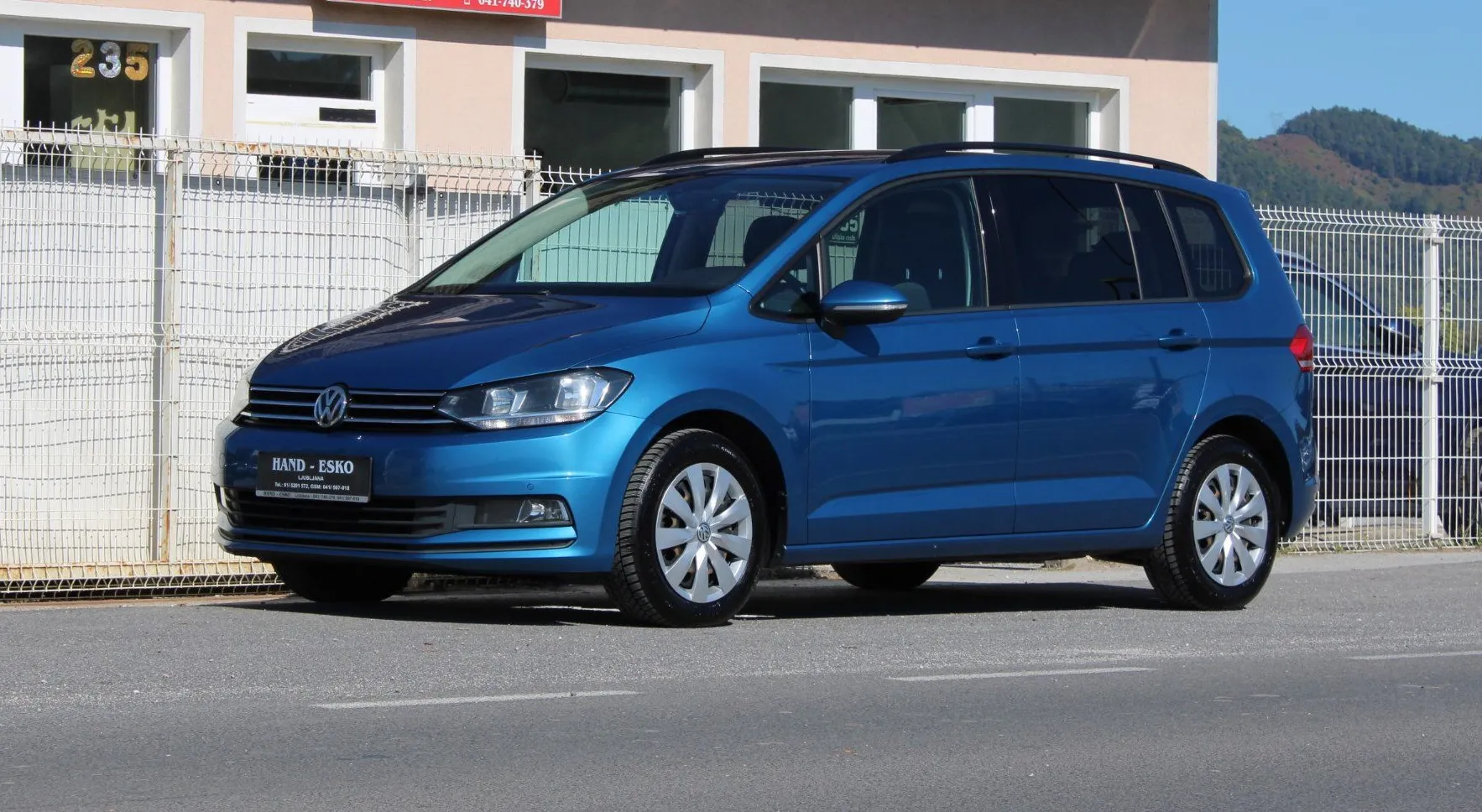 Zunanja slika - Volkswagen Touran - 1.6 TDI BMT Comfortline - 9