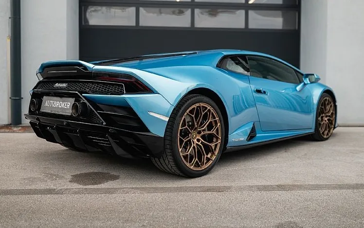 Zunanja slika - Lamborghini Huracan - EVO AWD AZZURO TERZO - 5