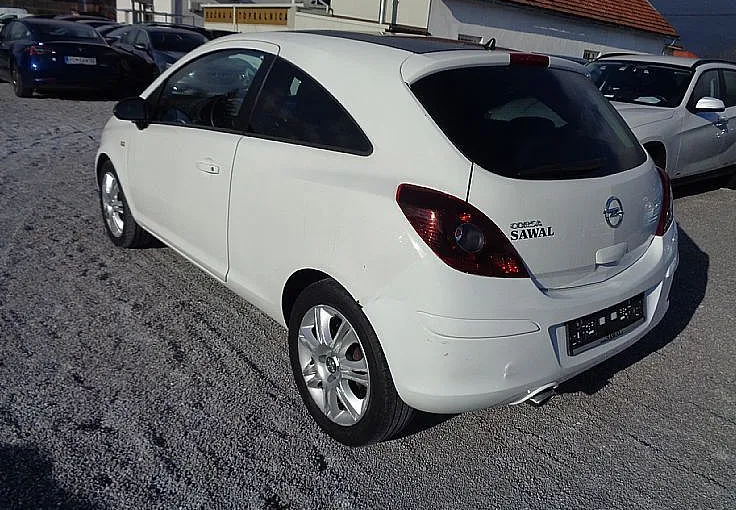 Zunanja slika - Opel Corsa - Color Edition 1.4 16V -SAMO 96.000km -BERI OPOMBE - 4