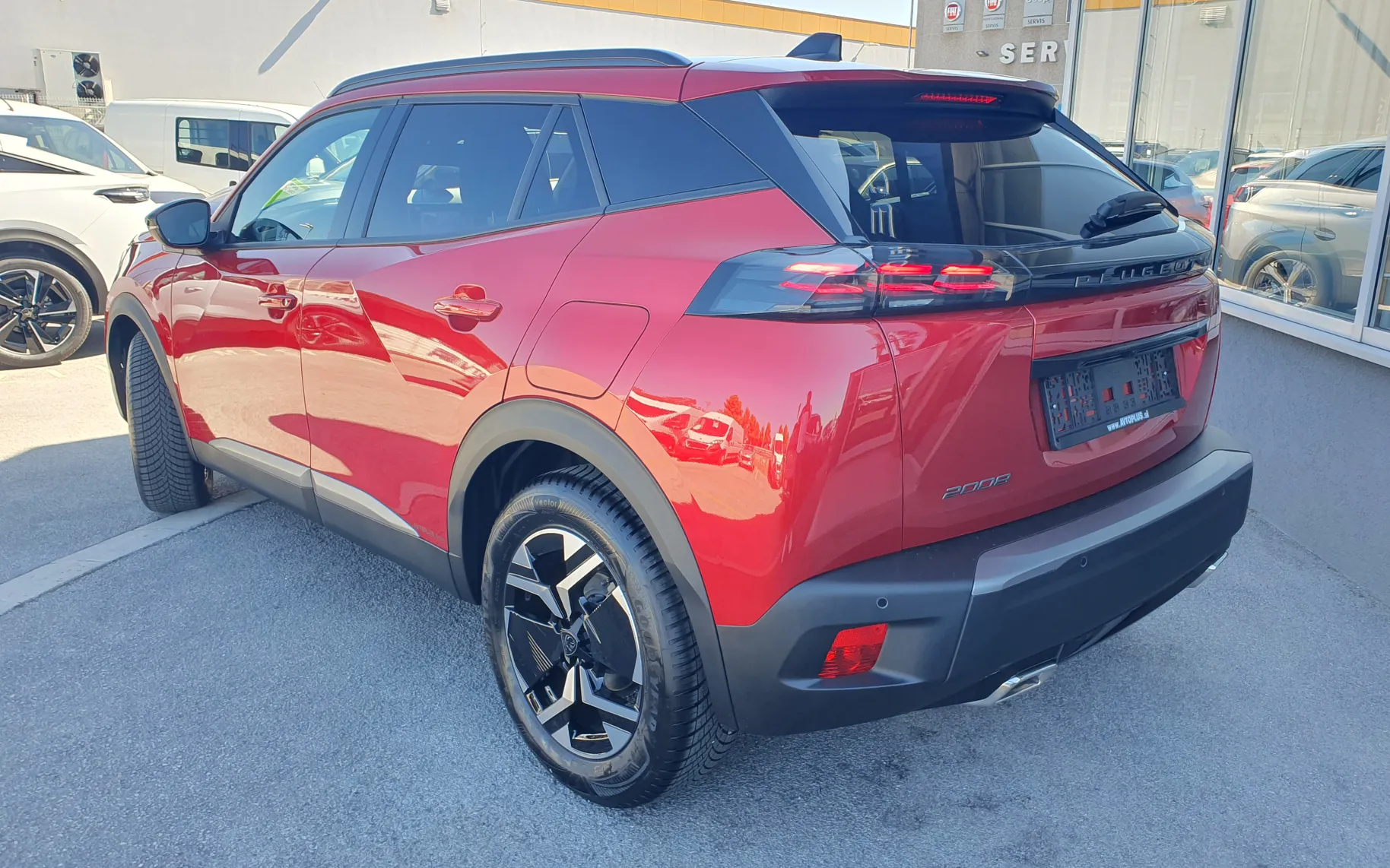 Zunanja slika - Peugeot 2008 - Allure HIBRID 110 - NA ZALOGI - 3