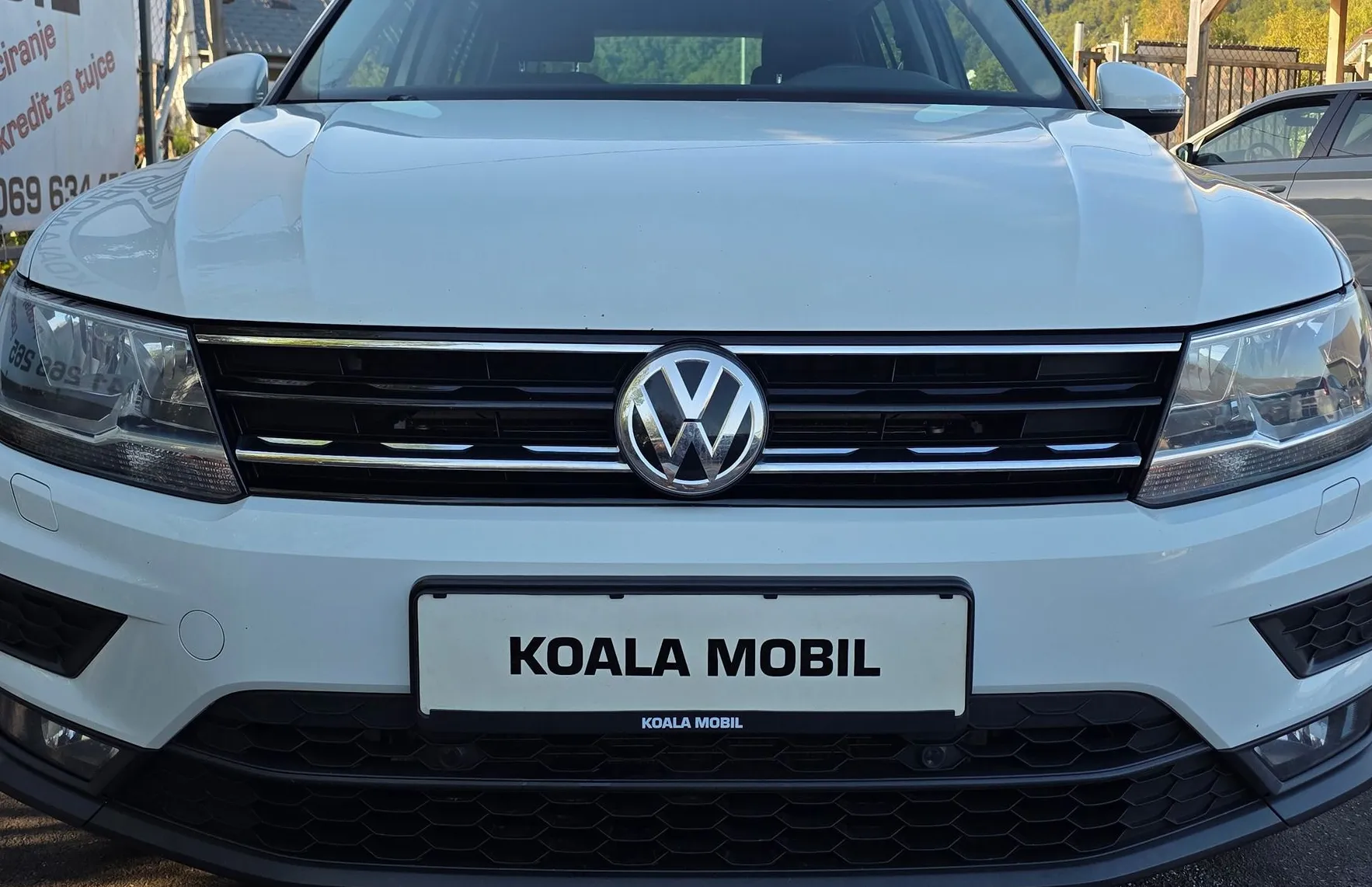 Zunanja slika - Volkswagen Tiguan - 2.0 TDI BMT DSG 4MOTION ALU-NAVI-GRETJE SŽ-1.LAST - 2