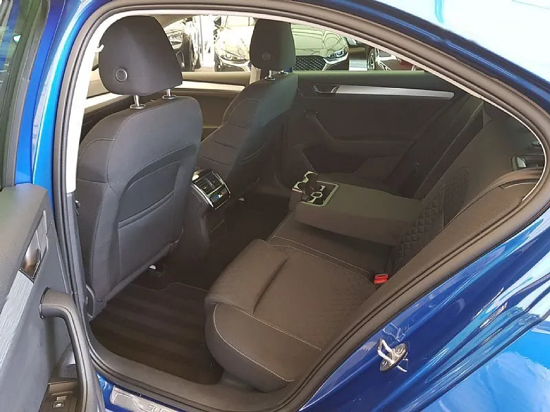 Zunanja slika - Škoda Superb - 2.0 TDI DSG ACC VIRTUAL LED KAMERA GR.SED PRIKLOP - 12