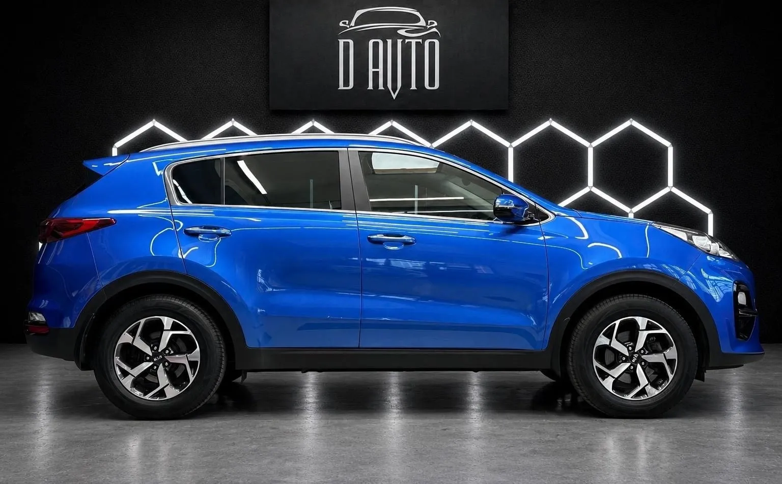 Zunanja slika - KIA Sportage - 2WD 1.6 GDI SLO POREKLO+KAMERA+NAVI+LANE ASSIST... - 4