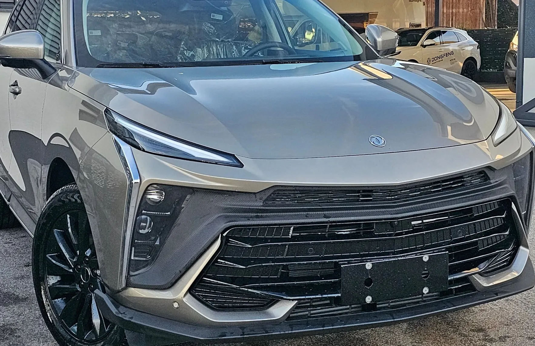 Zunanja slika - Dongfeng - - 1.5 TGDI 7DCT LUXURYNA ZALOGIMY2025TESTNE VOŽN - 8