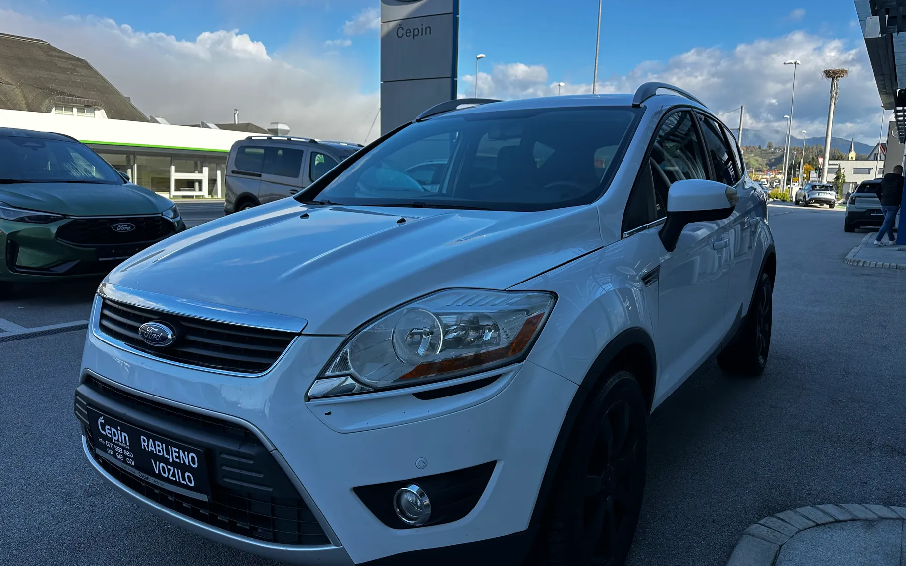 Zunanja slika - Ford Kuga - 2.0 TDCi Trend - 4