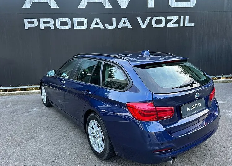 Zunanja slika - BMW Serija 3 - Touring: 316d Advantage AVT.-FULL LED-NAVI-2xPDC-TEMPOMA - 5
