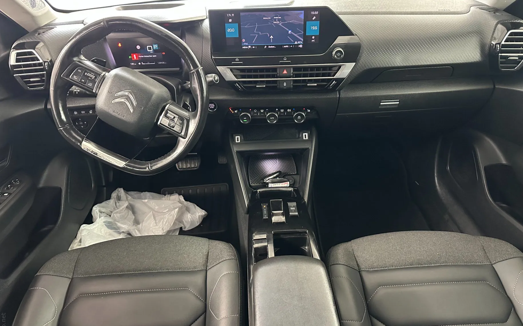 Zunanja slika - Citroën C4 - 1.5 BlueHDi Shine Pack 96KW.USNJE.KAMERA.LED.NAVI - 30
