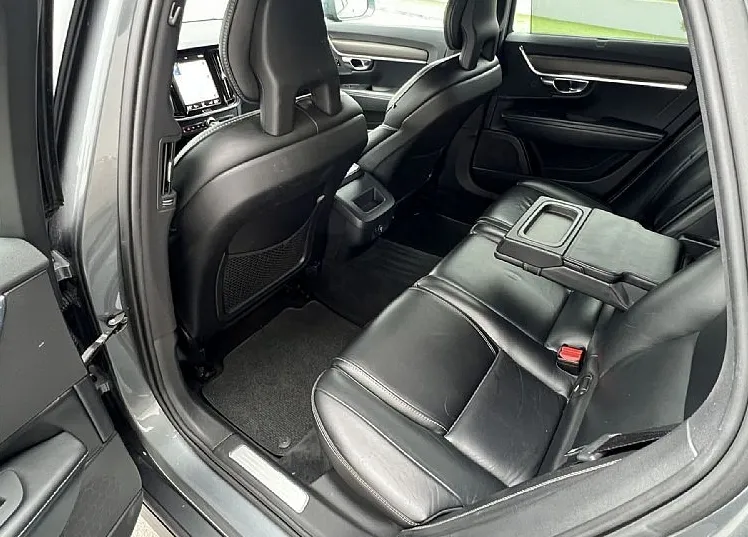 Zunanja slika - Volvo V90 Cross Country - D5 AWD+LED+MEMORY+NAVI+ASS - 17