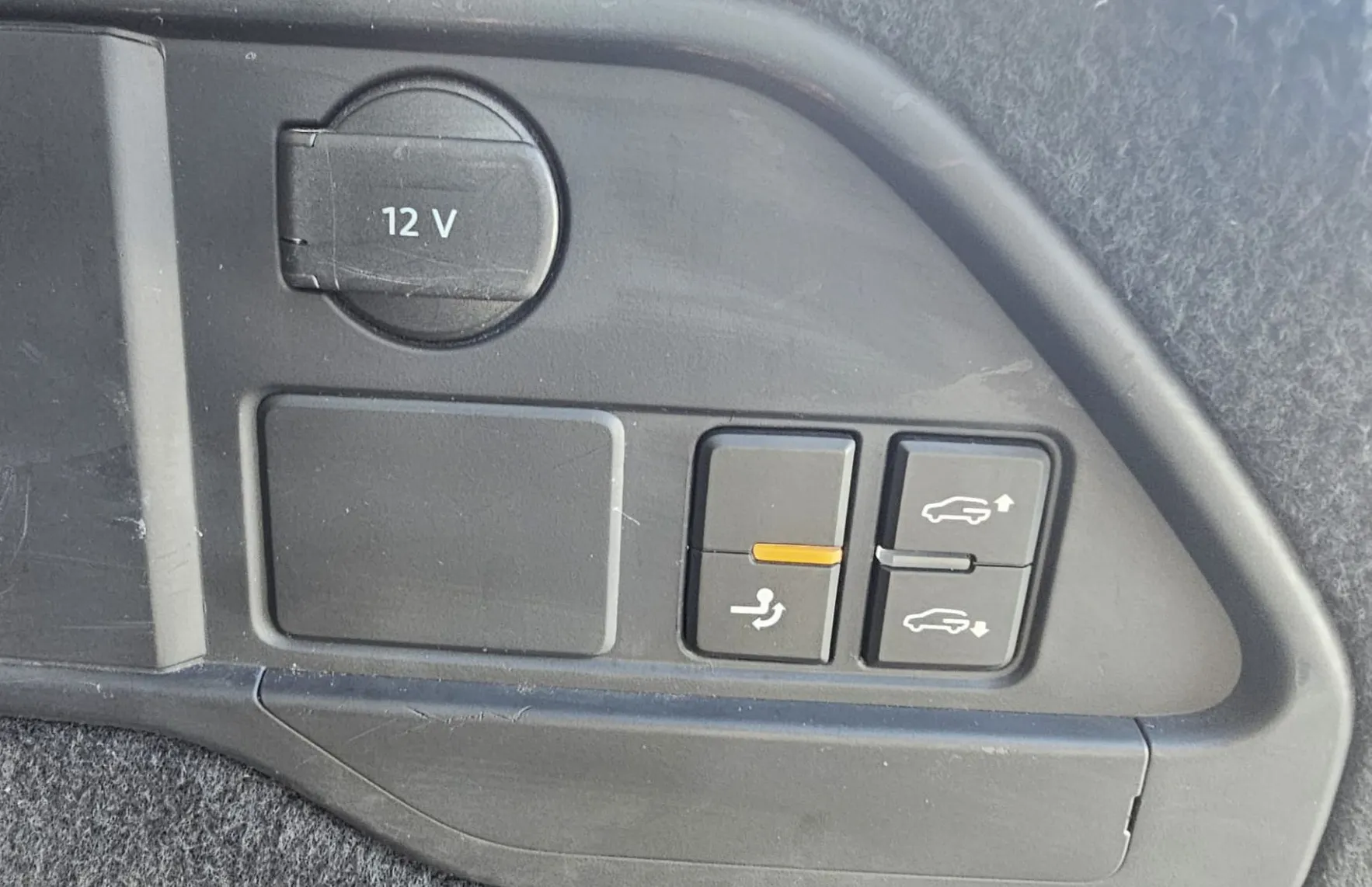 Zunanja slika - Volkswagen Touareg - 4motion V6 TDI Tiptronic|Xenon|Zračno vzmet|kljuka - 12