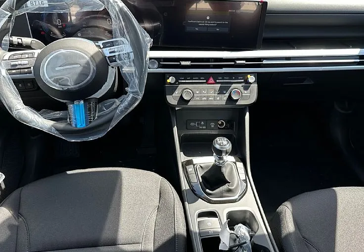 Zunanja slika - Hyundai Tucson - 1.6T T-GDI°°Kamera°°Senzorji°°Navi°°Zimske pnevmat - 7