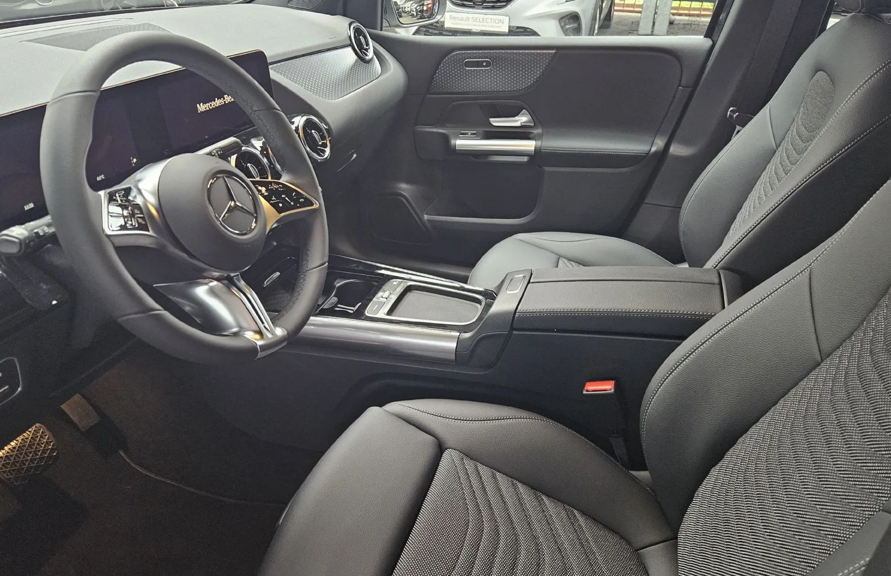 Zunanja slika - Mercedes-Benz B-Razred - B 200 DCT - 5