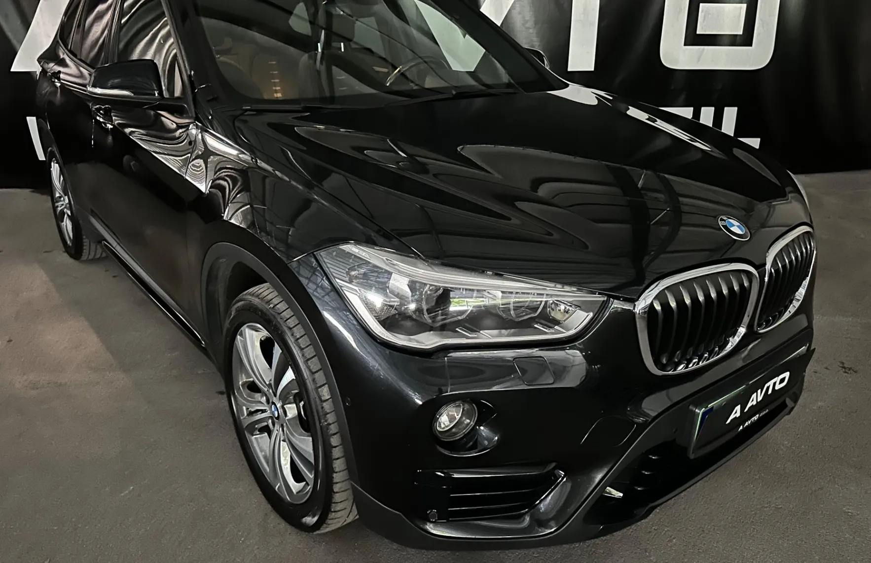 Zunanja slika - BMW X1 - serija : xDrive18d Sport Line-LED-KEYLESS-HUD-NAVI-VK... - 2