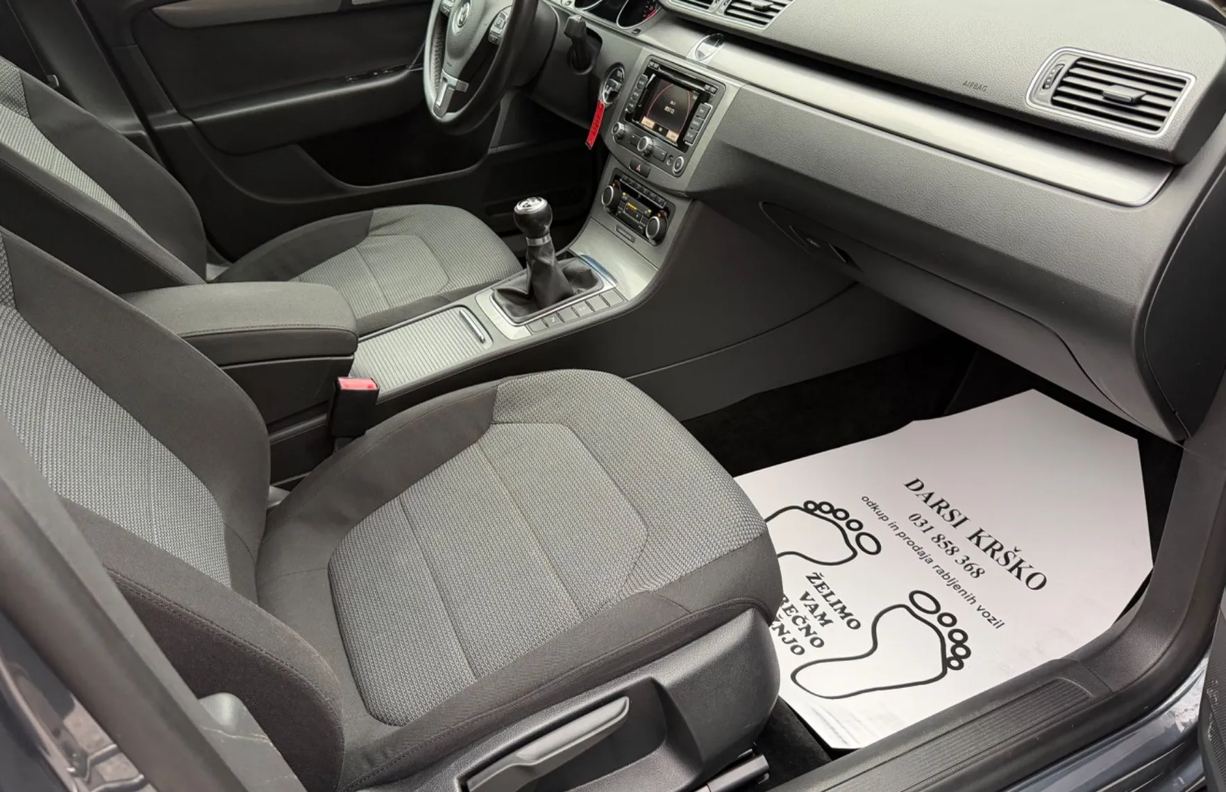 Zunanja slika - Volkswagen Passat - 2.0 TDI Comfortline 140PS NAVI PDC ALU LEANPAY - 11
