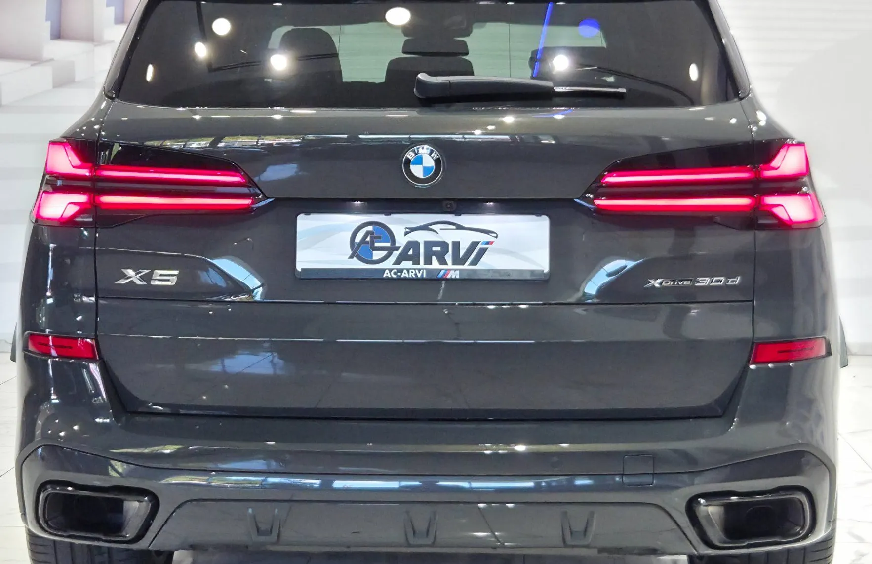 Zunanja slika - BMW X5 - serija : xDrive30d Avt-M.SPORT PRO-ZRAČ-RADAR-PANO - 5