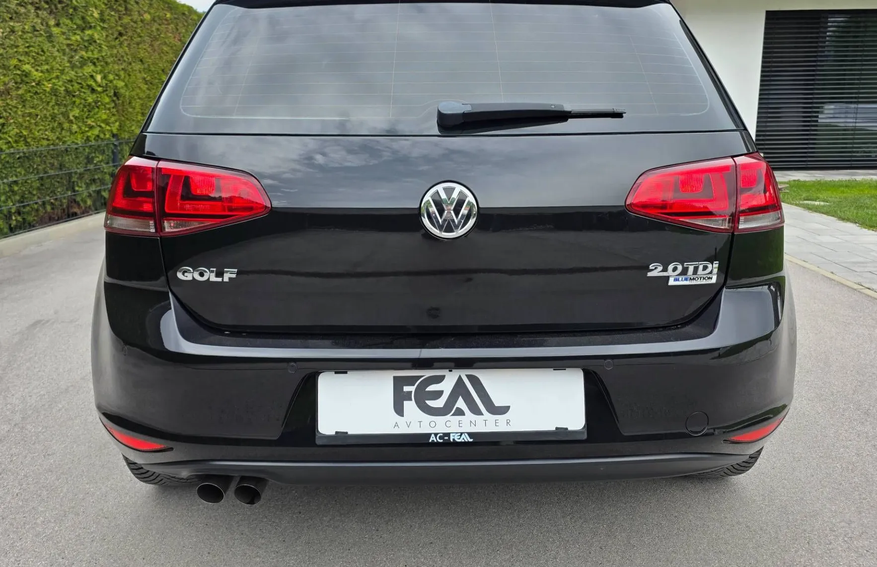Zunanja slika - VW Golf - 2.0 TDI-HIGHLINE-ACC-SAMOPARKIRANJE-PDC-ODLIČEN - 8