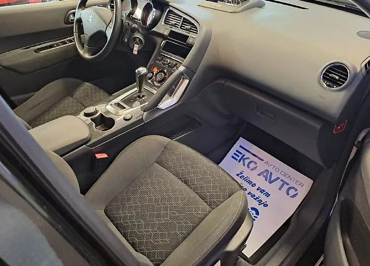 Zunanja slika - Peugeot 3008 - 1.6 e-HDi 115 AVT. KOT NOV-KREDIT BREZ POLOGA... - 6