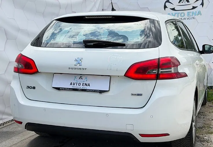 Zunanja slika - Peugeot 308 - 1.6 HDI avt. - LED - PDC - NAVI - ALU16 - 4