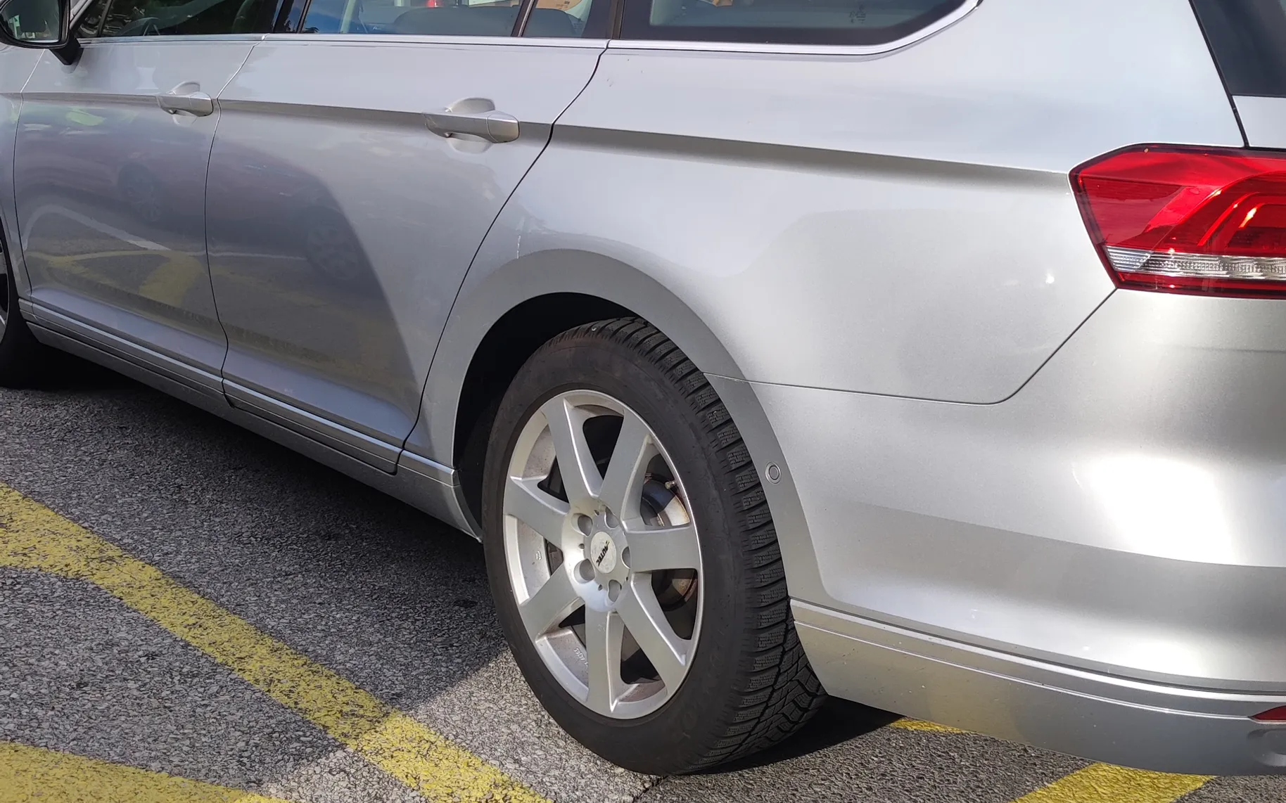 Zunanja slika - VW Passat - WV  variant 1.6, DSG - 3
