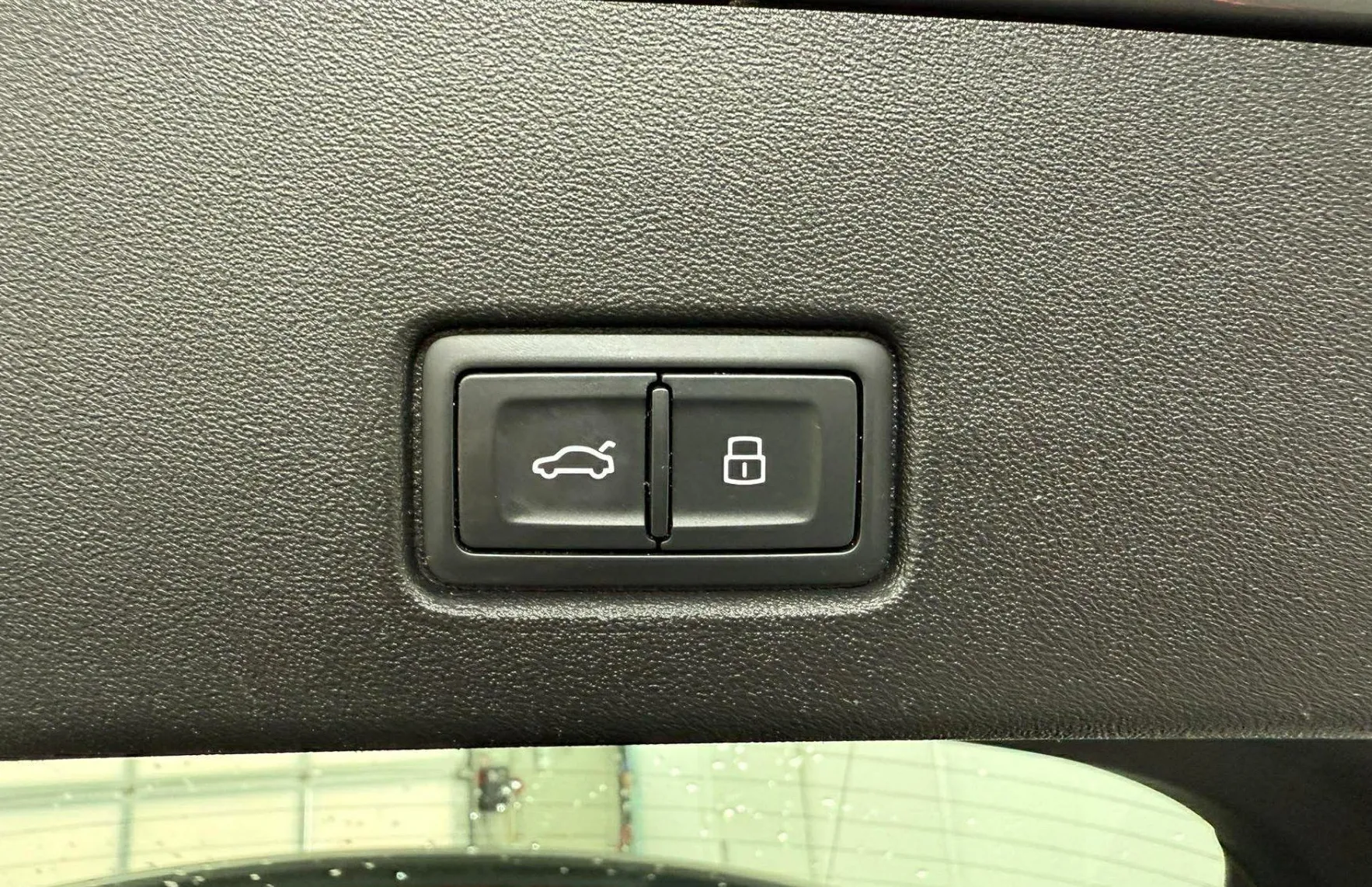 Zunanja slika - Audi Q4 - e-tron  40 e-tron.S line.LUKSENBURG.ACC.KAMER.LED - 12