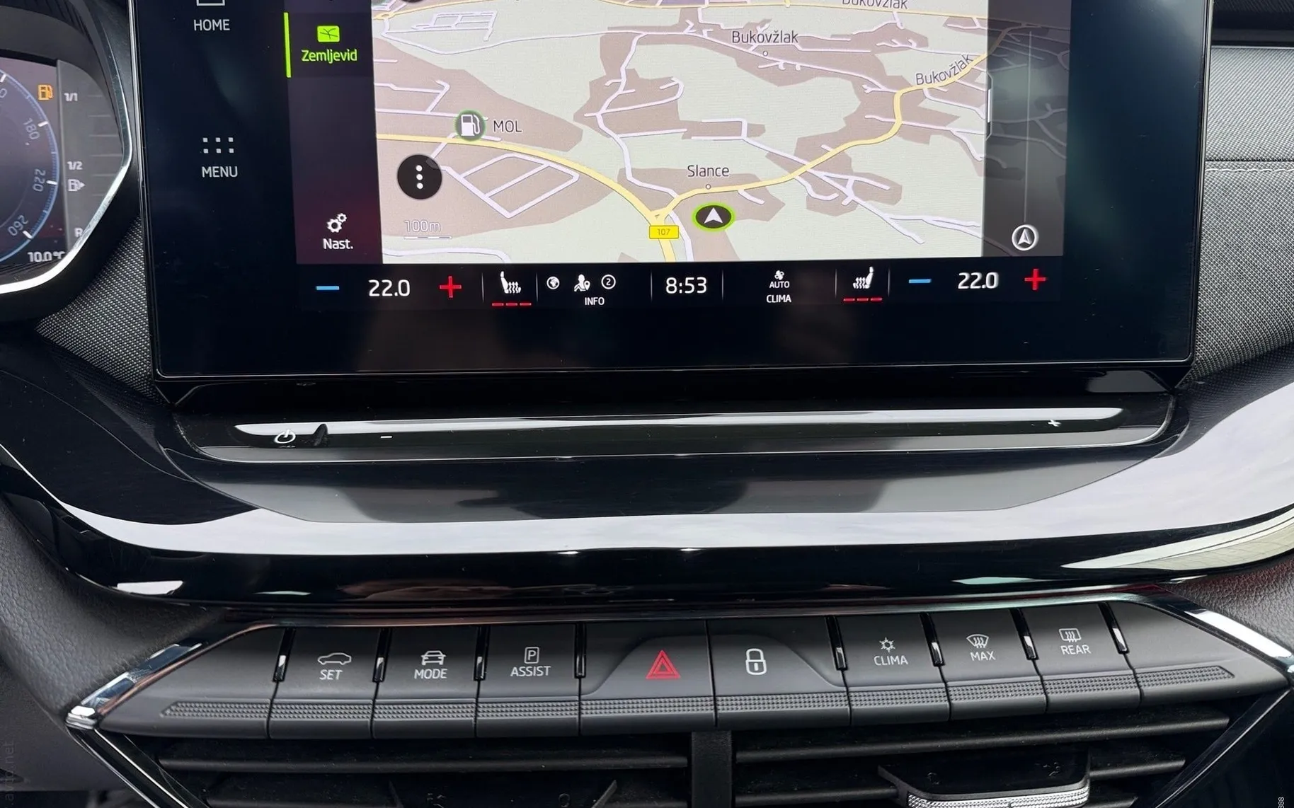 Notranja slika - Škoda Octavia - Combi 4x4 2.0 TDI Sportline DSG-19 COL-Matrix LED. - 12