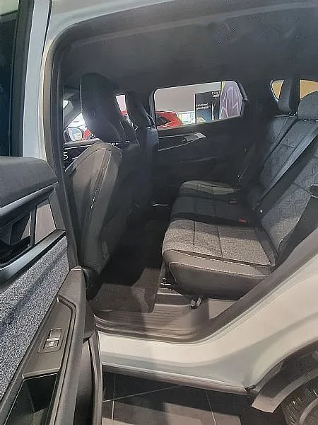 Zunanja slika - Renault Espace - Techno E-Tech hybrid 200 + My Revision - 10
